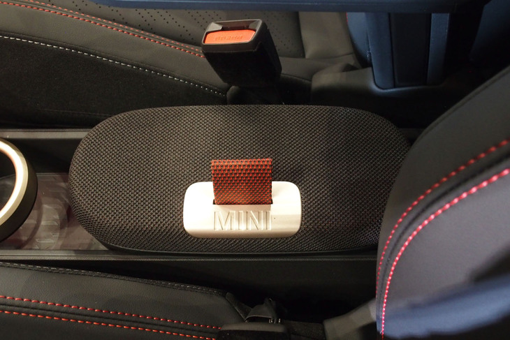 MINIジョンクーパーワークス エースマンE（センターコンソールボックス）