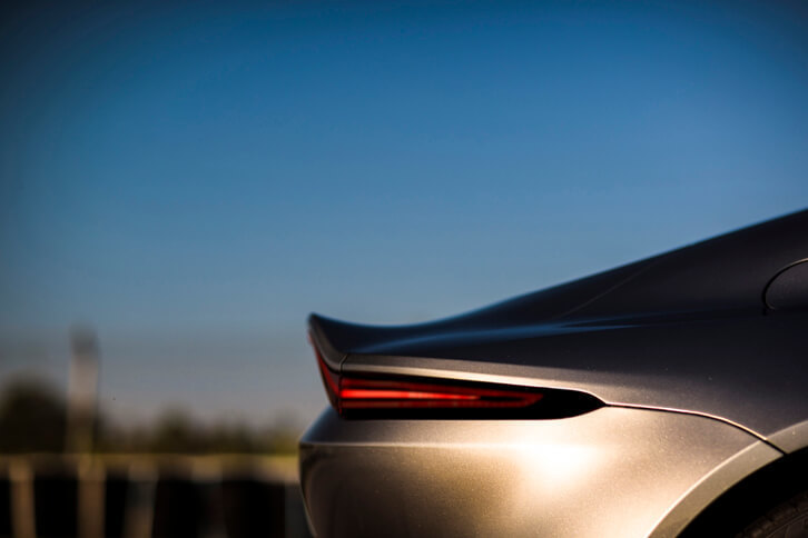 アストンマーティン・ヴァンテージ