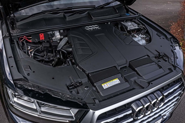 3リッターのスーパーチャージャー付きエンジンは、最高出力333ps、最大トルク440Nmという実力。