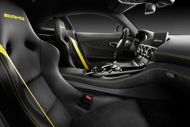 メルセデスAMG GT R（シート）