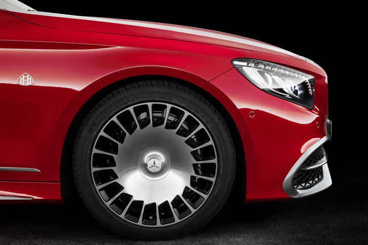 メルセデス・マイバッハS650カブリオレ（エクステリア）