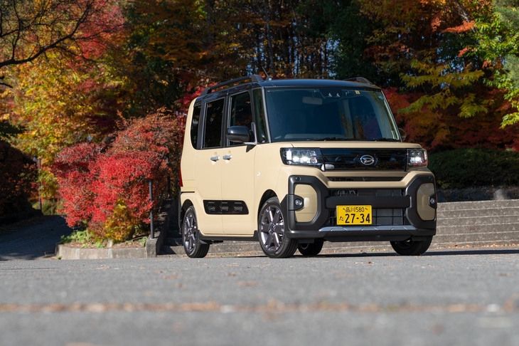 ダイハツ・タント ファンクロスターボ