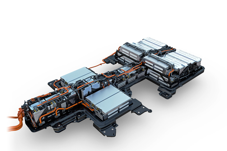 「e-ゴルフ」のバッテリー容量は35.8kWh。電気自動車の普及と高性能化が進めば、膨大な量の電気がモビリティーで消費されることとなる。