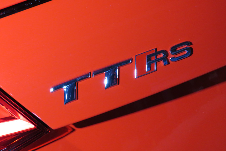 アウディTT RSクーペ（エンブレム）