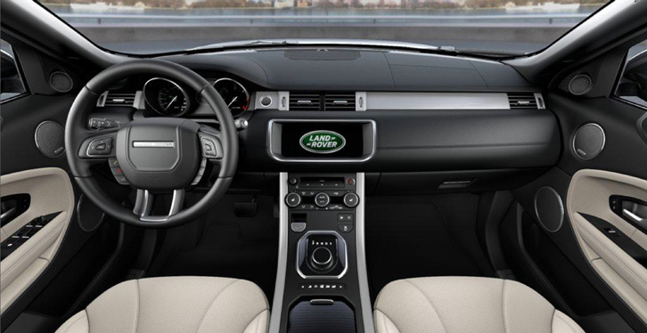 「エボニー」と「アイボリー」のツートンのインテリア。