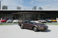 「ニッサンパビリオン」に展示された歴代「フェアレディZ」。