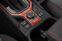 【ニューヨークショー2018】スバル、新型「フォレスター」を世界初公開の画像