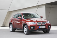 「BMW X6」の乗車定員が5名に変更