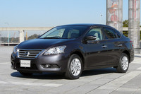 日産シルフィ