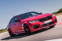 BMWが「M550i xDrive」と「M5」の改良モデルを発表　「M5」には新しいブレーキシステムを搭載