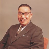 東洋工業2代目の社長である松田恒次（1895-1970）。1951年から1970年にかけて同社の社長を務め、ロータリーエンジンの開発をけん引した。