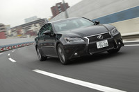 LDHは「GS350」（FR仕様）と「GS450h」の「Fスポーツ」グレードだけに標準で装着される。