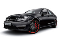 「C63 AMGセダン」の特別仕様車が発売の画像