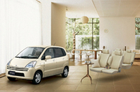 ファッショナブルなスズキの軽「MRワゴン」と「アルトラパン」発売の画像