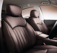 クーペとSUVを融合、「日産スカイラインクロスオーバー」デビューの画像