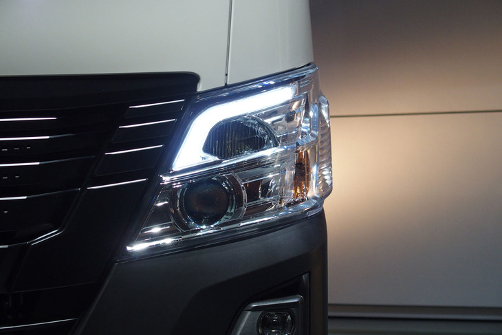 キャラバンMYROOMローンチエディション（ヘッドランプ）