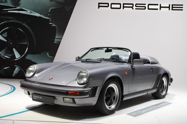 ポルシェ911カレラ3.2スピードスター