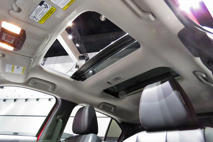 三菱エクリプス クロス