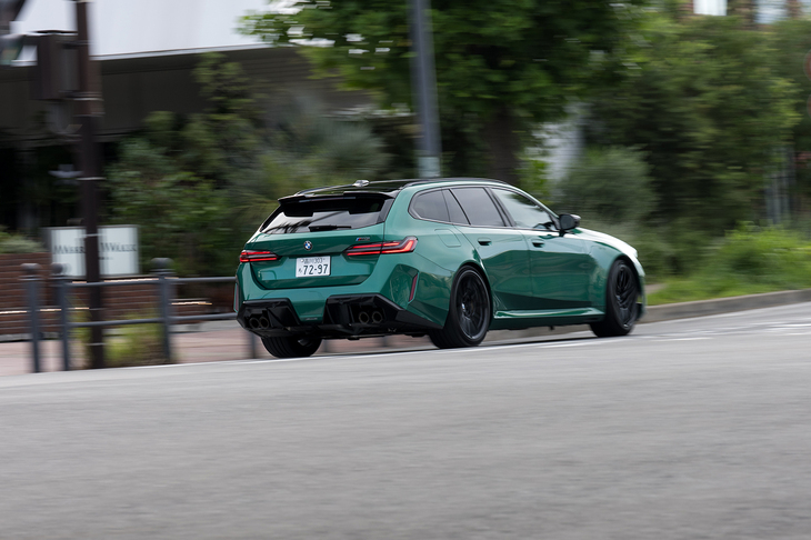 BMW M5ツーリング