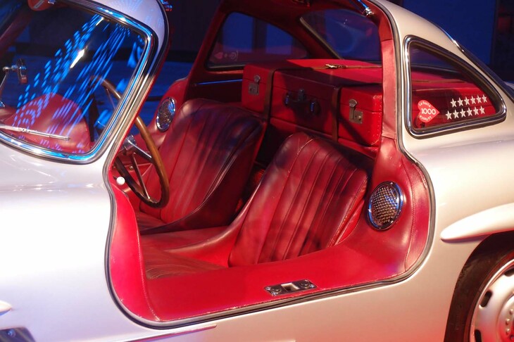 メルセデス・ベンツ300SL（インテリア）