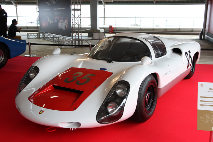 1968年の第5回日本グランプリで、2リッターながら生沢 徹のテクニックと信頼性を武器にビッグマシンに挑み、見事2位に入った「ポルシェ910（カレラ10）」の同型車。