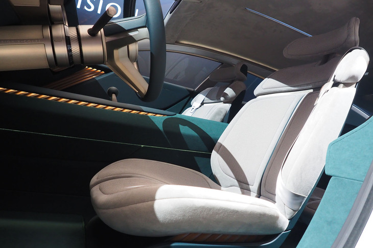 マツダ・ビジョンXクーペ