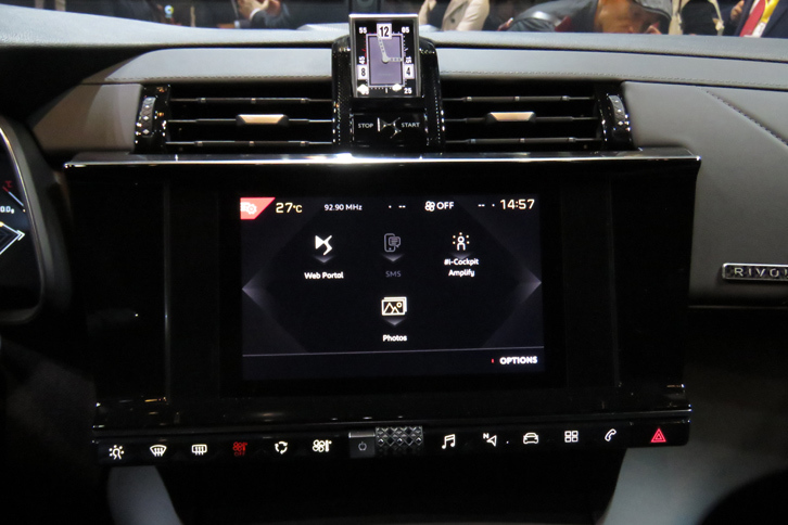 DS 7クロスバック