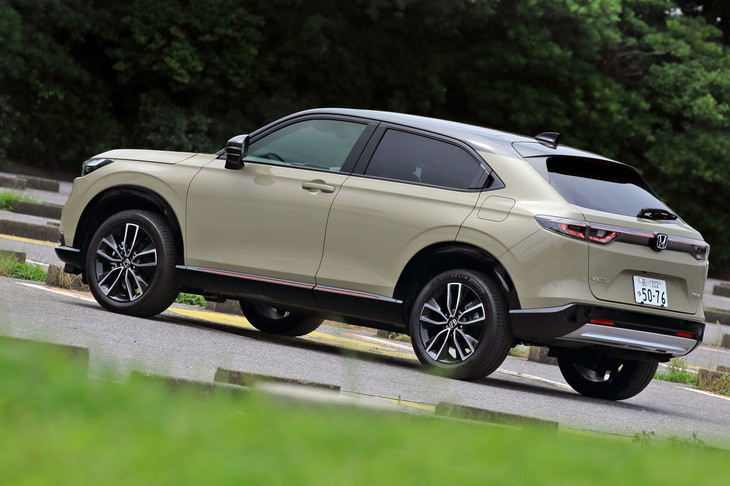 「ヴェゼル」はホンダの世界戦略を担う量販SUV。コンパクトでありながら、高いユーティリティーと居住性を備えている。