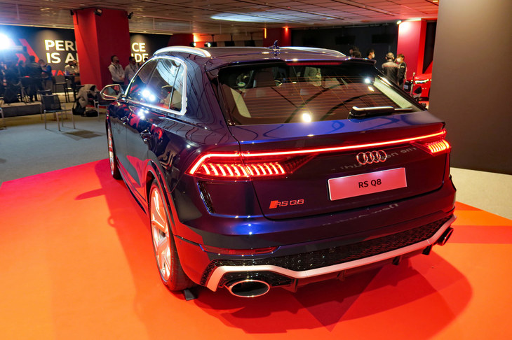 アウディRS Q8（エクステリア）