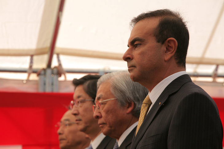 日産自動車の本社が東京・銀座から神奈川県横浜市のみなとみらい21地区へと移ったのも、ゴーン時代のできごとのひとつ。写真は2007年1月、新社屋起工式での様子。