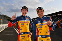 No.18 UPGARAGE 86 MCの（写真左から）小林崇志と中山友貴。