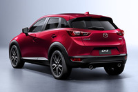 「CX-3 XD Lパッケージ」（写真のボディーカラーはすべてソウルレッドクリスタルメタリック）