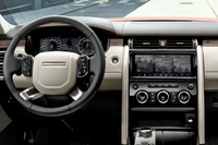 「ディスカバリー」（2019年モデル）のインテリア。