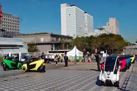 試乗用に用意された「トヨタi-ROAD」。