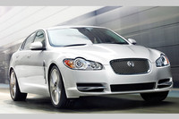 ジャガーXFに装備充実の限定車が登場