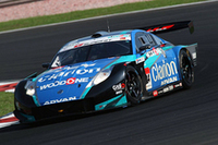 GT500クラス、チーム創設以来の初優勝を果たしたNo.24 WOODONE ADVAN Clarion Z（J.P・デ・オリベイラ/荒聖治組）。