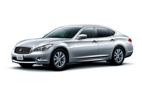 「日産フーガハイブリッド」に廉価な新グレードの画像