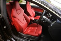 アウディS5 4.2FSI クワトロ（4WD/6AT）【試乗記】の画像