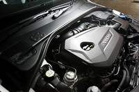 搭載されるエンジンは、エントリーモデル「DRIVe」と同じ180psの1.6リッター直4ターボ。