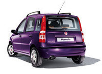 イタリアで「フィアット・パンダ」女性向けの特別仕様車を発売。マンマの反応は？の画像