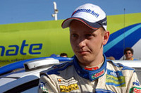 グロンホルムのチームメイト、ミッコ・ヒルボネンは3位でフィニッシュ。