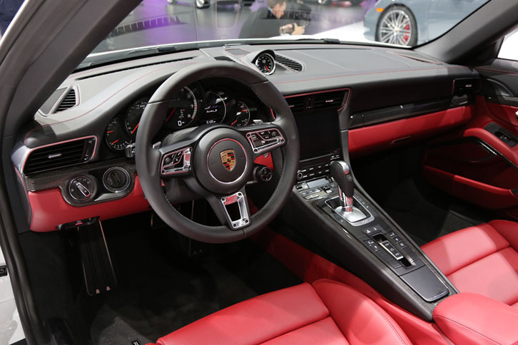 ポルシェ911ターボS カブリオレ