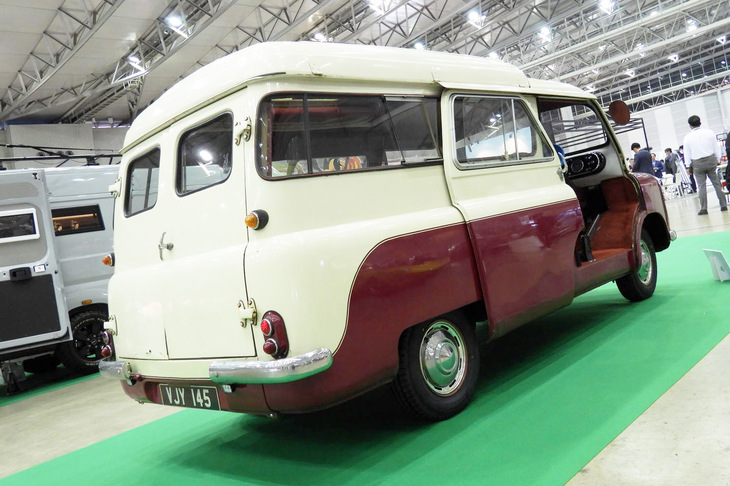 ベッドフォードCAドーモビル（1961年）／Classic Camper Japan by RANGERS