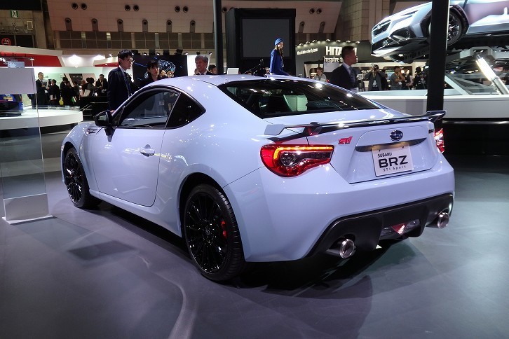 スバルBRZ STI Sport
