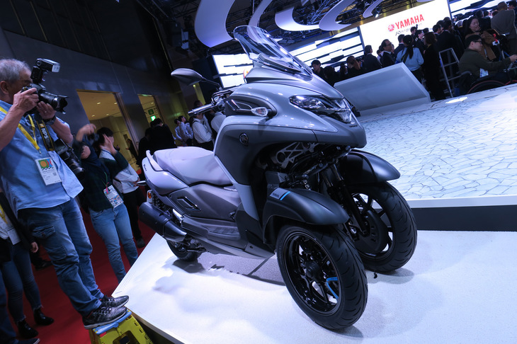 「トリシティ300」は、LMWテクノロジーを採用した第3弾の市販モデルとなる。