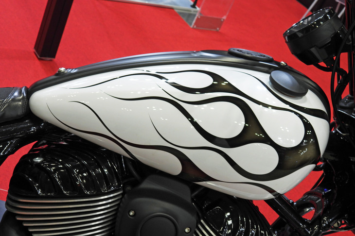 COSMICの三浦大介氏の手になる「インディアン・スポーツチーフ」。