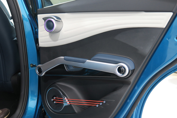 BYDアットスリー（リアドアインナーパネル）