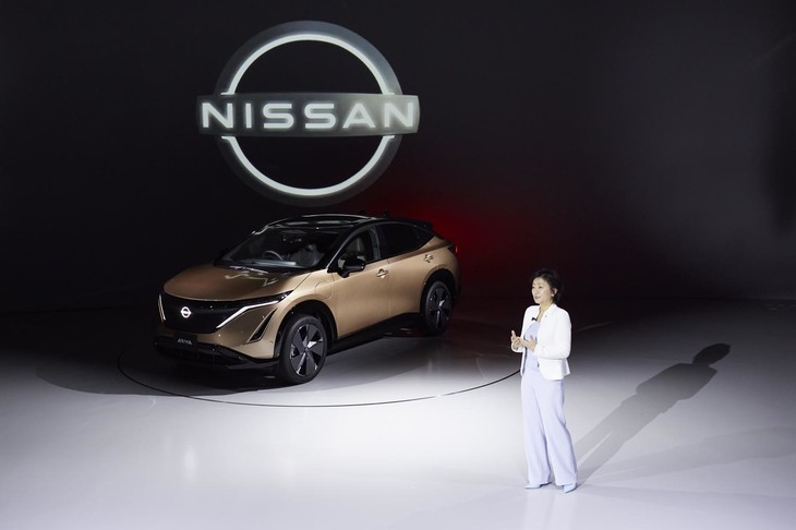 2021年夏にデビューを予定している新型EV「アリア」の発表に合わせ、2020年7月、日産の新たなロゴマークが披露された。