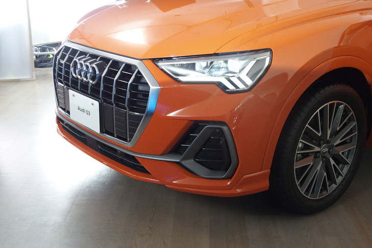 アウディQ3（エクステリア）