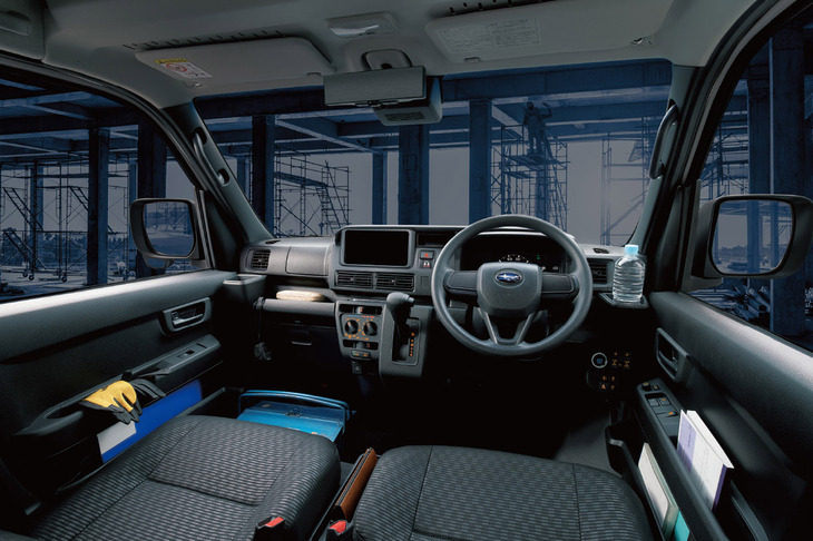 「サンバーバン」のインテリア。